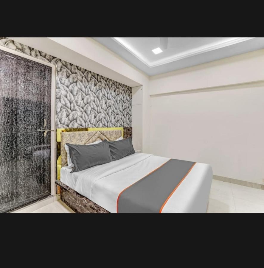 Hotel Bhavya Residency Ahmadábád Kültér fotó