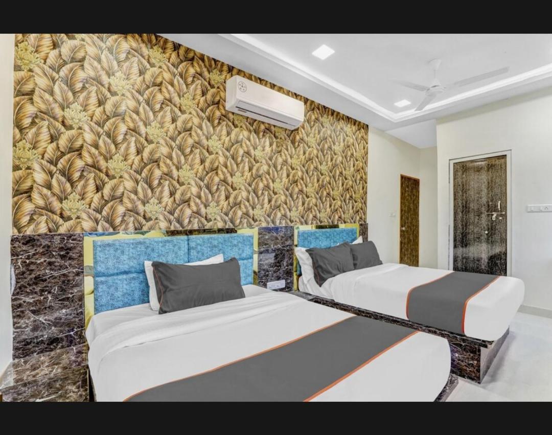 Hotel Bhavya Residency Ahmadábád Kültér fotó