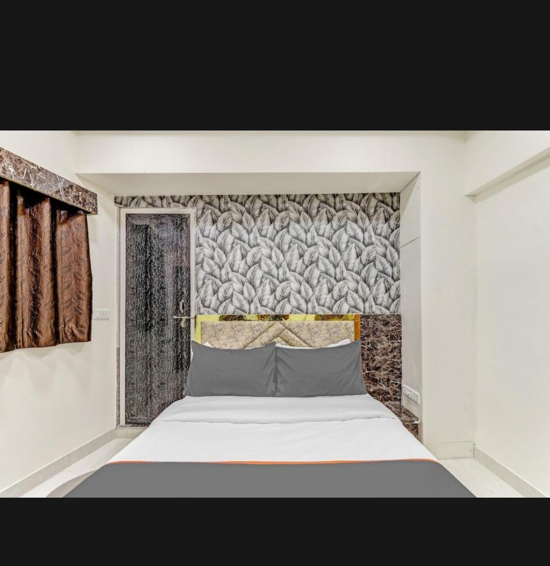 Hotel Bhavya Residency Ahmadábád Szoba fotó